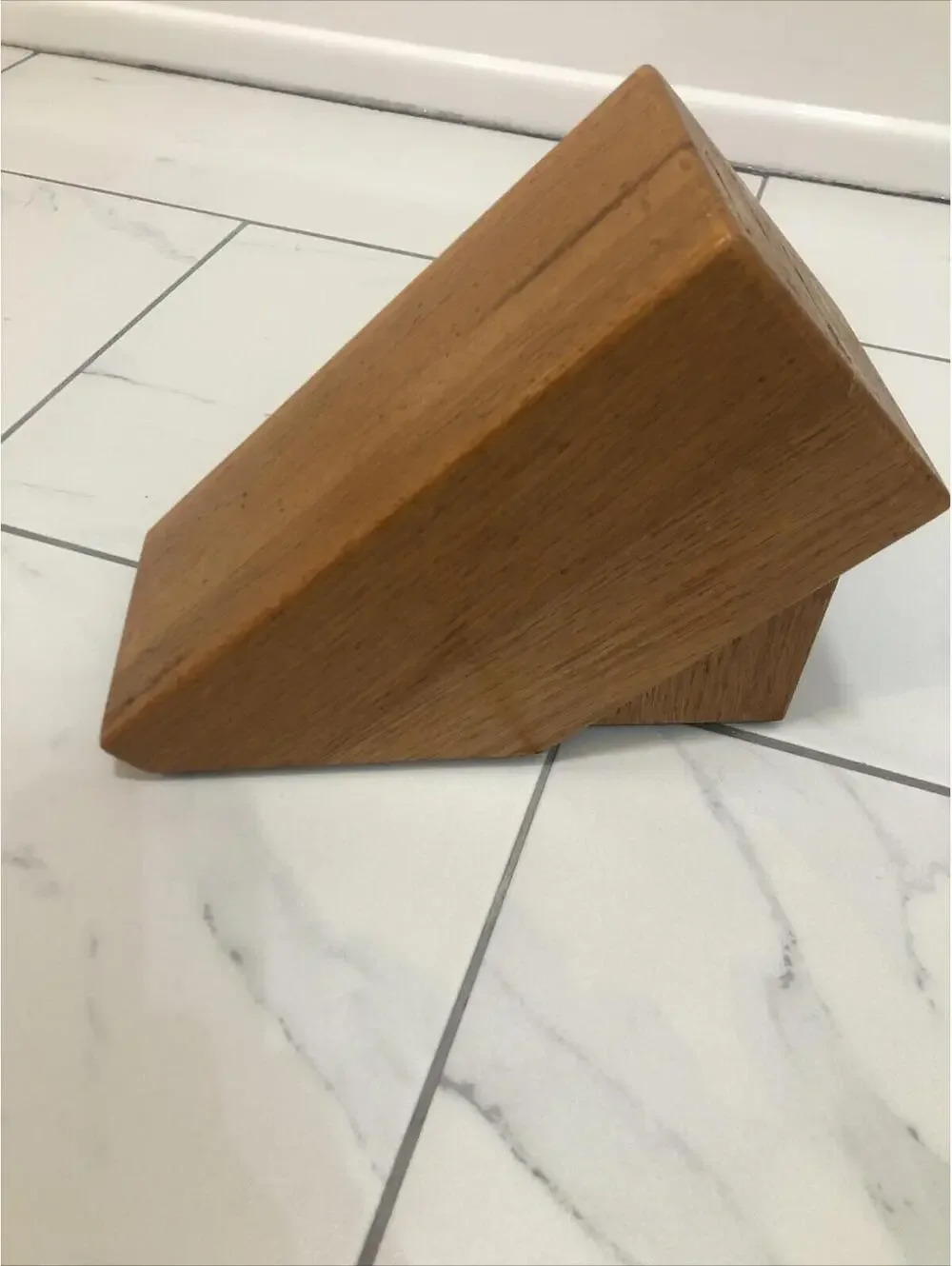 CUTCO 5 Slot Gourmet Knife Block‎ Solid Honey Oak (Block only)